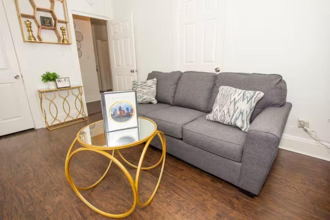 Modern Westshore Tampa Luaran gambar