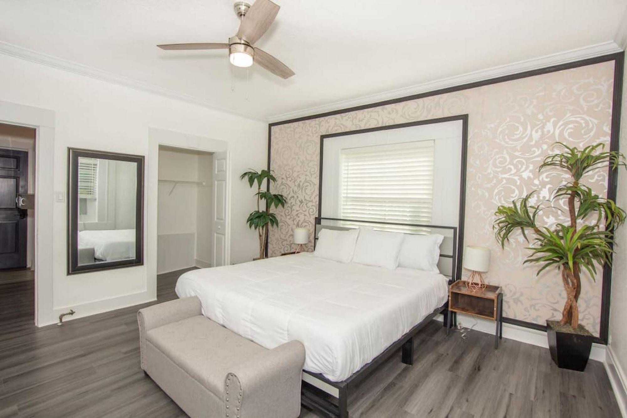 Modern Westshore Tampa Luaran gambar