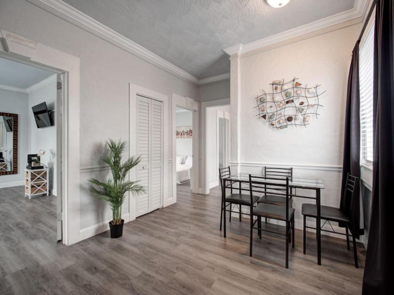 Modern Westshore Tampa Luaran gambar