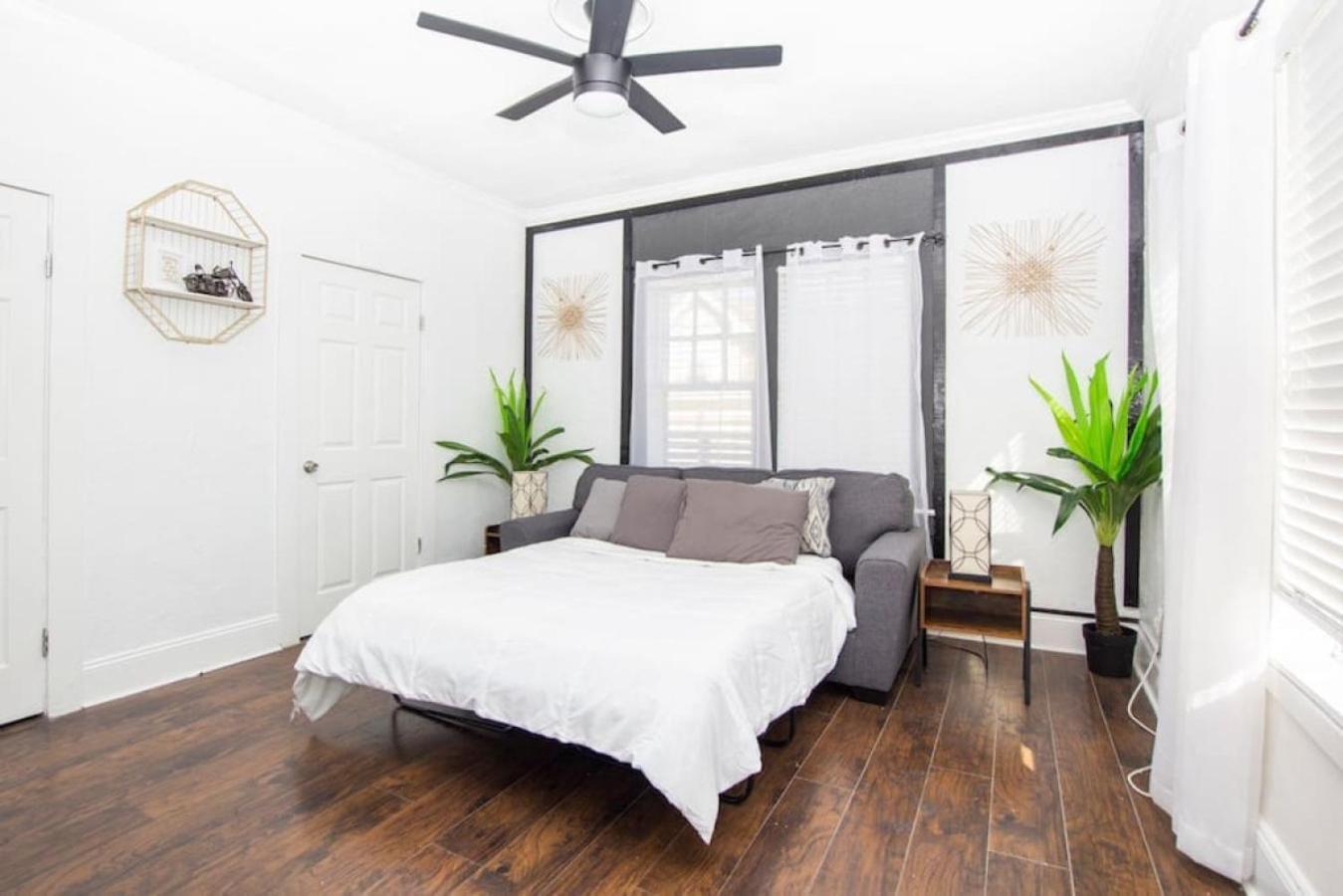 Modern Westshore Tampa Luaran gambar